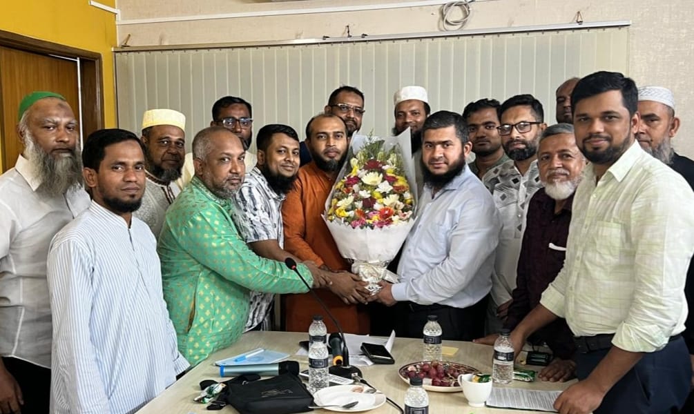 ঢাকা ১৭ আসনে জামায়াত মনোনীত প্রার্থীর সঙ্গে ক্যান্টনমেন্ট থানা শ্রমিক কল্যান ফেডারেশনের সৌজন্য সাক্ষাৎ
