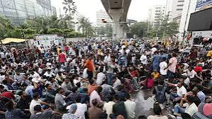 দীর্ঘ ৭ ঘণ্টা পর শাহবাগ ছাড়লেন ছাত্রদল