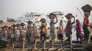 আজ মহান মে দিবস