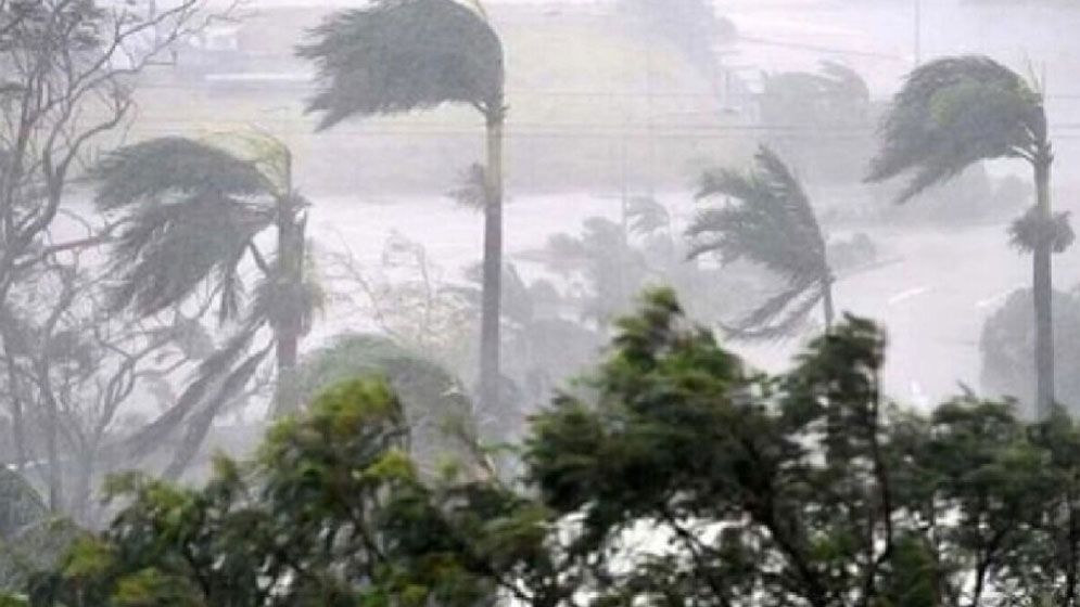 দুপুরের মধ্যে যেসব জেলায় ঝড়ের শঙ্কা