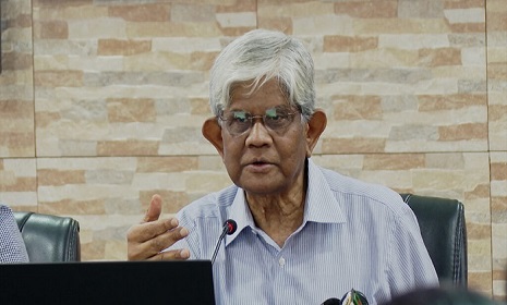 দুর্বল ব্যাংকের দুর্বলতা কাটাতে সংস্কার চলছে: উপদেষ্টা