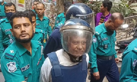 সাবেক প্রধান বিচারপতি খায়রুল হক কারাগারে