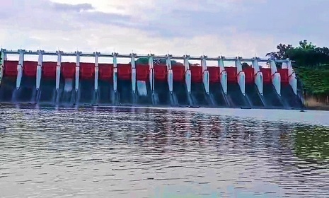 ৩ দিন পর দ্বিতীয় দফায় ফের বন্ধ করা হলো কাপ্তাই বাঁধের ১৬ জলকপাট