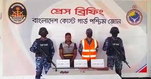 সুন্দরবনে অস্ত্র-গুলিসহ বনদস্যু আটক