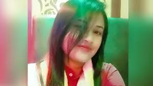 মানিকগঞ্জে মহিলা দলের নেত্রী পলির দলীয় পদ স্থগিত