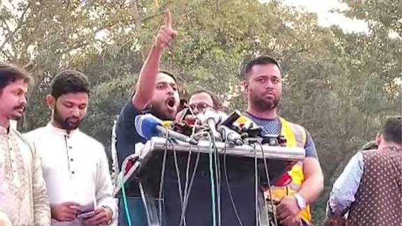 স্বরাষ্ট্র উপদেষ্টার পদত্যাগের জন্য ১ কোটি টাকা পুরষ্কার ঘোষণা