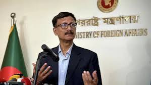 সংকেত যে কী, তা একেবারেই বুঝতে পারছি না: পররাষ্ট্র উপদেষ্টা