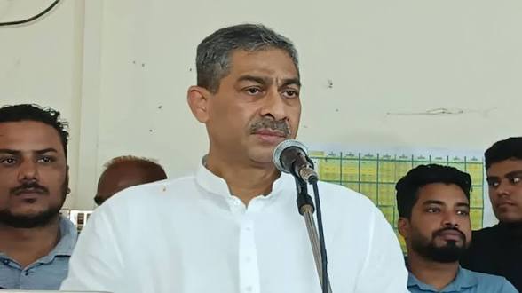 সরকারের ভুল-ত্রুটি ধরিয়ে দেয়া বিরোধী দলের কাজ: পানিসম্পদমন্ত্রী