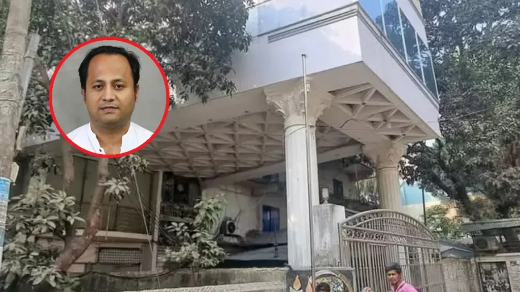 চট্টগ্রামে সাবেক শিক্ষামন্ত্রী নওফেলের বাসভবনে আগুন